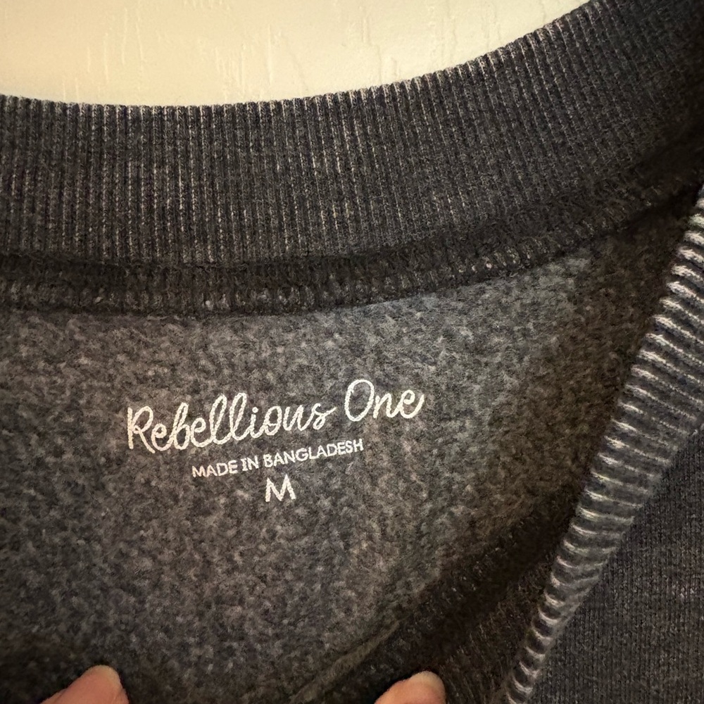 NWT Rebellious One Rose Sweatshirt - Picture 5 of 7